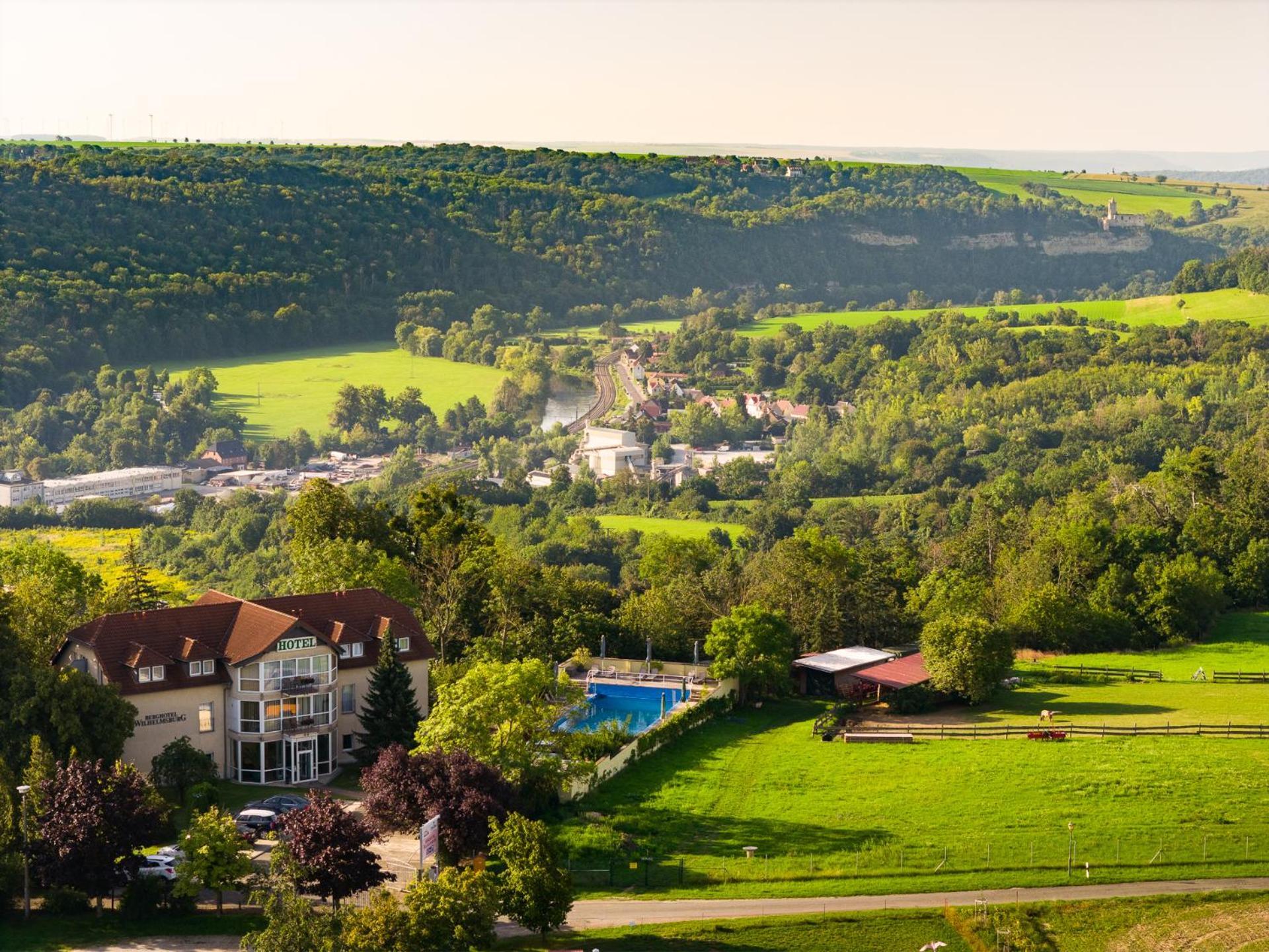 Berghotel Wilhelmsburg Bad Kosen Dış mekan fotoğraf